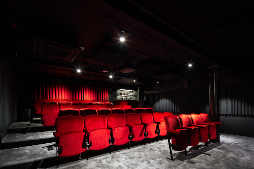 an empty conference room