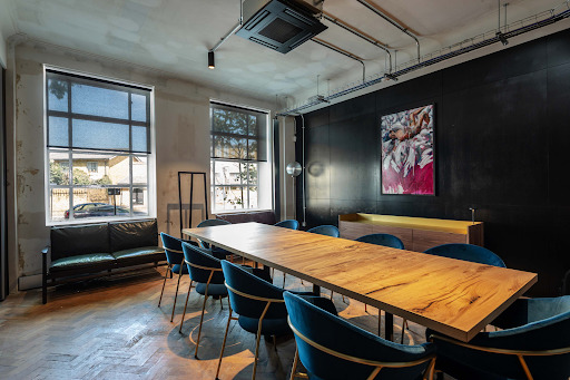 an empty conference room