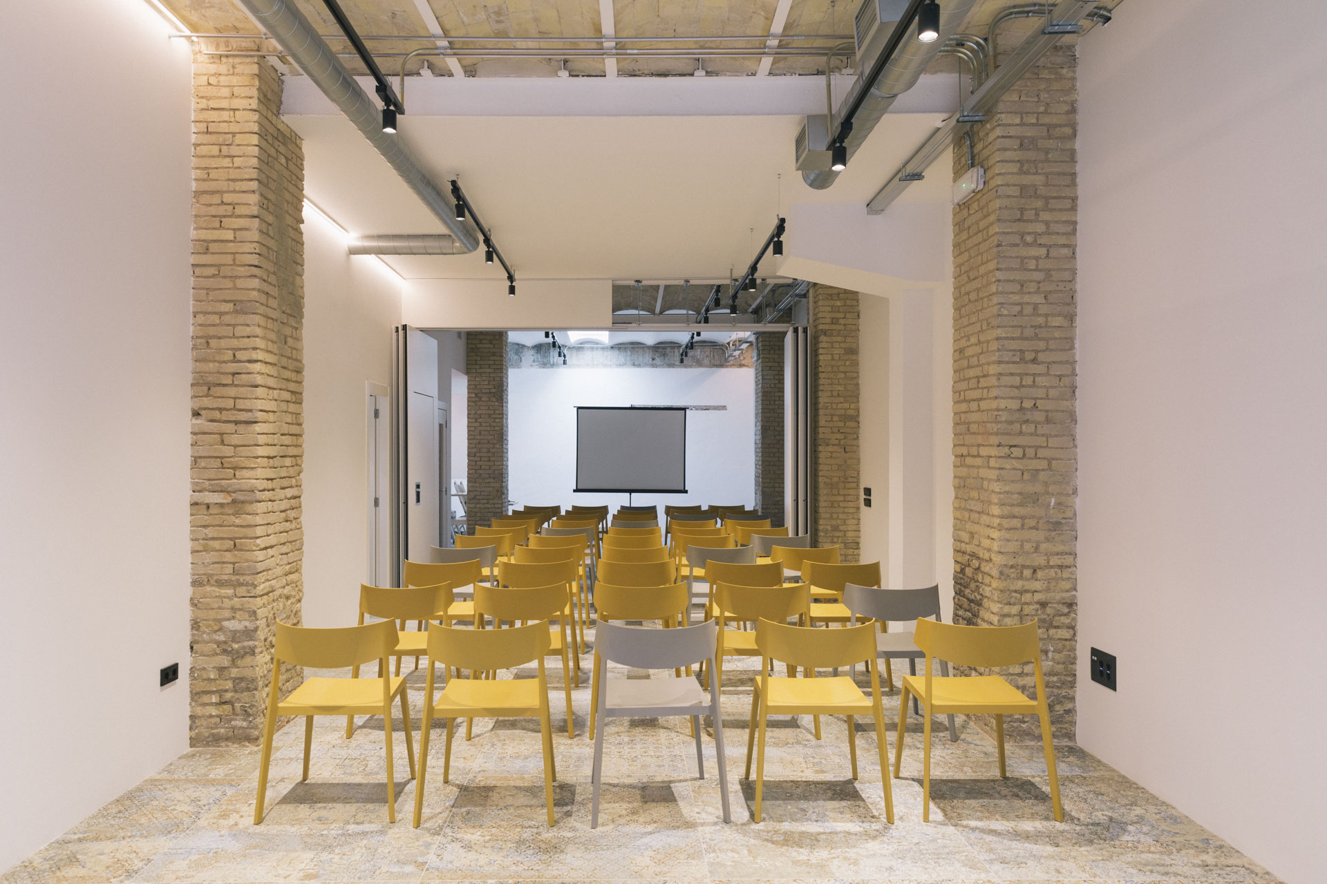 an empty conference room