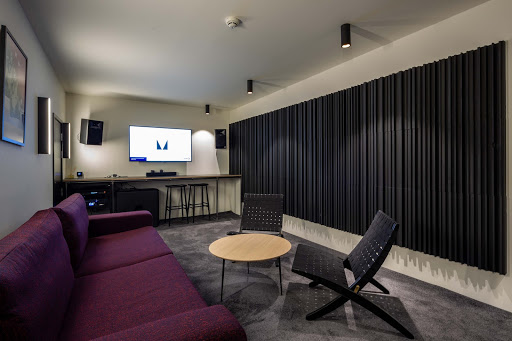 an empty conference room