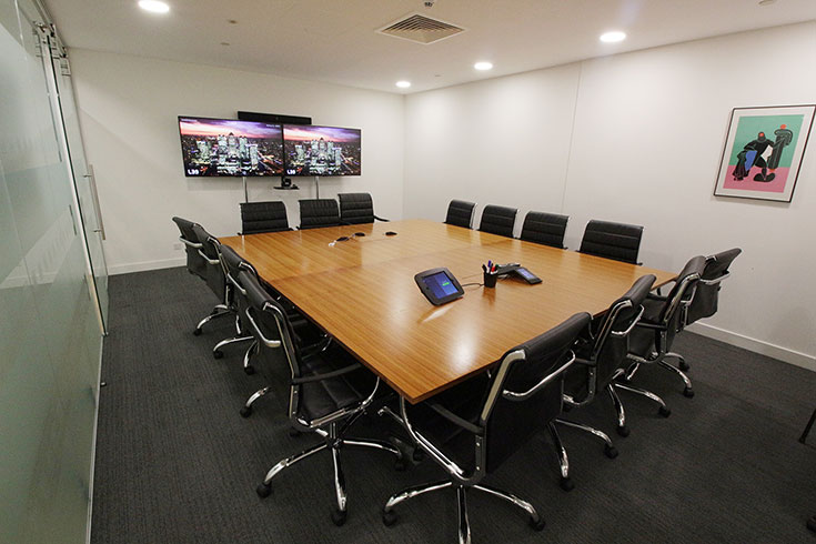 Level39-meeting-room-screens