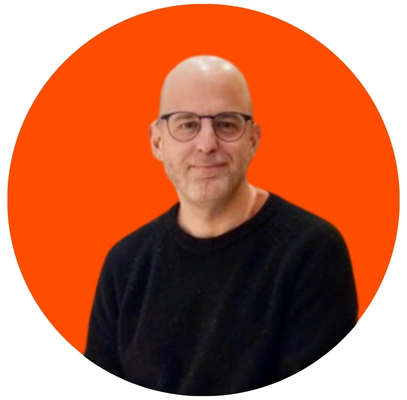 Headshot of Marc Navarro, expert coworking operator